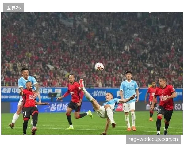 徐正源烙印渐显，成都蓉城以全中超最稳固的链式防守体系领跑积分榜。